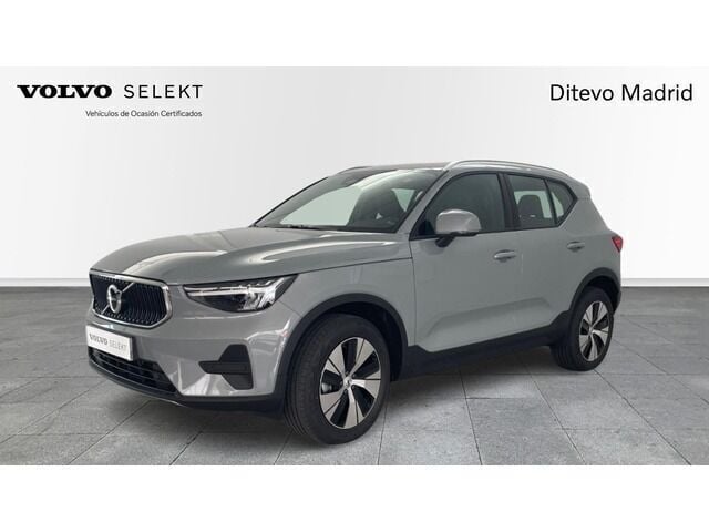 Gris Usado 2025 Volvo XC40 SUV | 33.700 € - Imagen 1/4