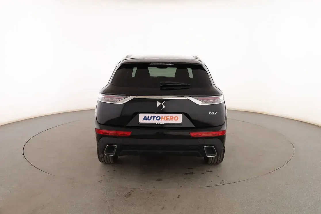Usado DS Automobiles DS7 Crossback So Chic 180 CV (132 kW) 2019 Negro SUV