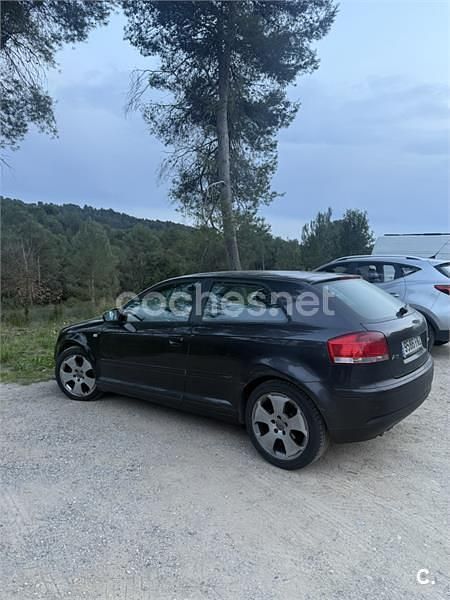 Usado Audi A3 Ambiente 140 CV (102 kW) 2007 Negro Utilitario
