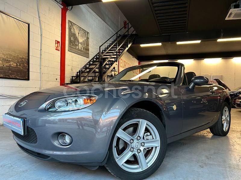 Gris / plata Usado 2007 Mazda MX5 Active Descapotable | 10.500 € (Precio justo) - Imagen 1/4