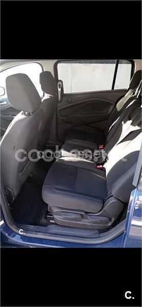 Usado Ford Grand C-Max Trend 120 CV (88 kW) 2017 Azul Monovolumen