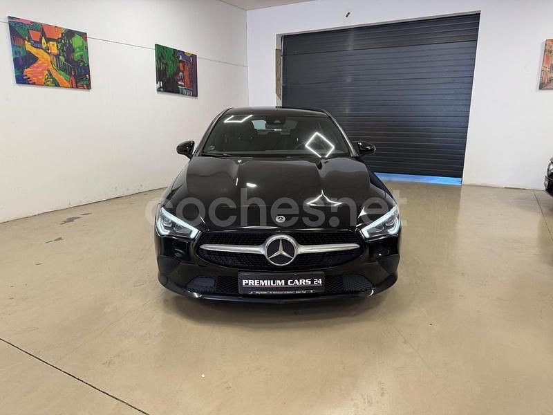 Usado Mercedes CLA200 Shooting Brake 150 CV (110 kW) 2021 Negro Familiar