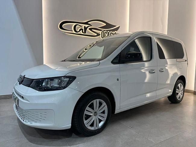 Begagnad VW Caddy Maxi 102 HK (75 kW) 2023 Vit Minibuss