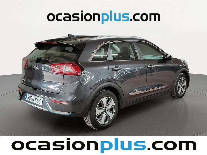 Usado Kia Niro 141 CV (103 kW) 2017 Gris SUV