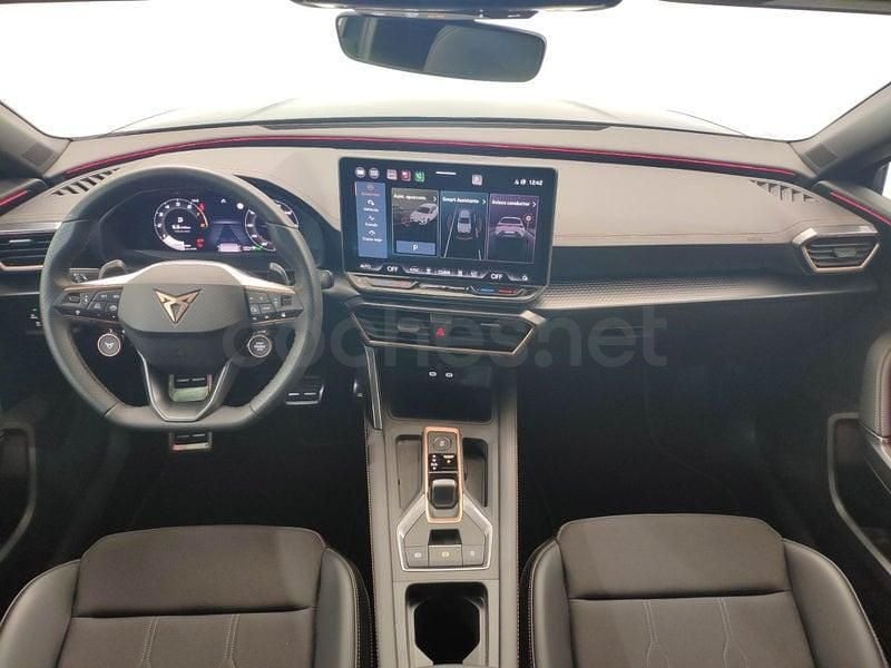 Usado Cupra Leon 150 CV (110 kW) 2025 Azul Berlina