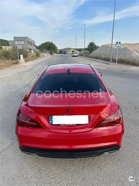 Usado Mercedes CLA200 AMG line 136 CV (100 kW) 2016 Rojo Coupe
