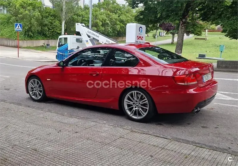 Usado BMW 325 Shadowline 197 CV (144 kW) 2008 Rojo Coupe