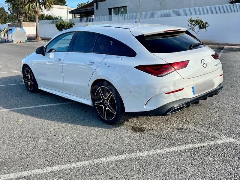 Usado Mercedes CLA180 Shooting Brake 136 CV (100 kW) 2020 Blanco Familiar