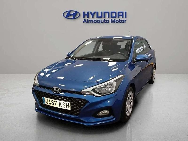 Azul Usado 2018 Hyundai i20 Utilitario | 9900 € (Precio justo) - Imagen 1/4