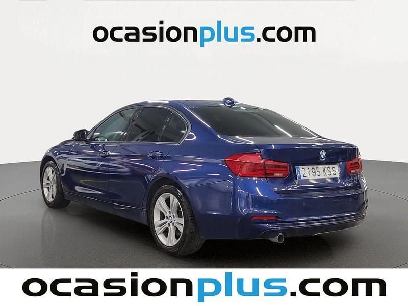 Usado BMW 318 150 HP (110 kW) 2018 Azul Sedan