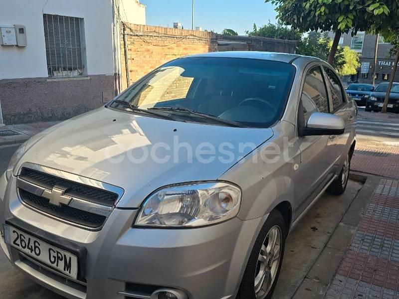 Gris / plata Usado 2009 Chevrolet Aveo LT Berlina | 4999 € (Precio justo) - Imagen 1/4