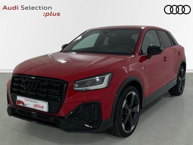 Rojo Usado 2025 Audi Q2 Ambiente SUV | 40.850 € (Caro) - Imagen 1/4