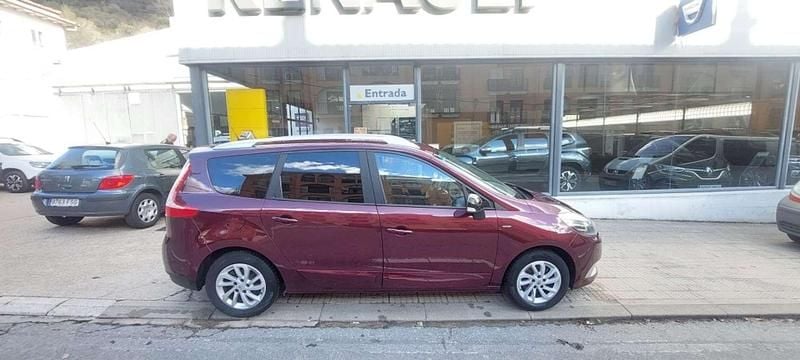 Usado Renault Grand Scénic IV LIMITED 131 CV (96 kW) 2016 Burdeos Monovolumen