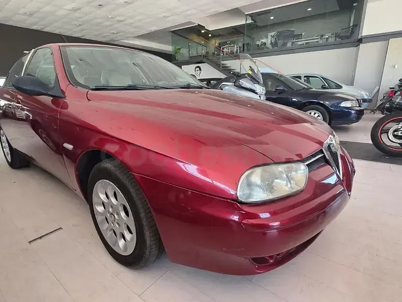 Usado Alfa Romeo 156 105 CV (77 kW) 1999 Granate Berlina