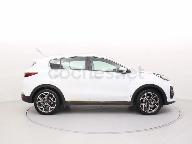 Usado Kia Sportage 136 CV (100 kW) 2019 Blanco SUV