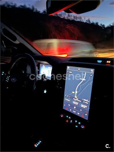 Usado Ford Ranger Wildtrack 205 CV (150 kW) 2023 Gris / plata Recogida