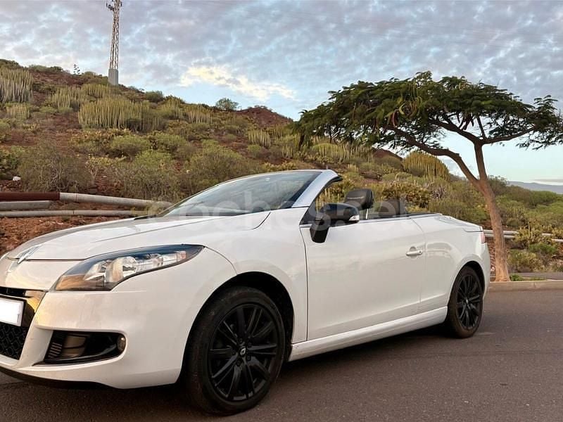 Usado Renault Mégane Cabriolet Dynamique 130 CV (95 kW) 2012 Blanco Descapotable