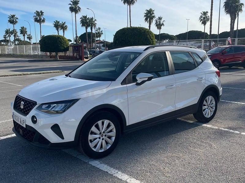 Usado Seat Arona Reference 95 CV (69 kW) 2022 Blanco SUV
