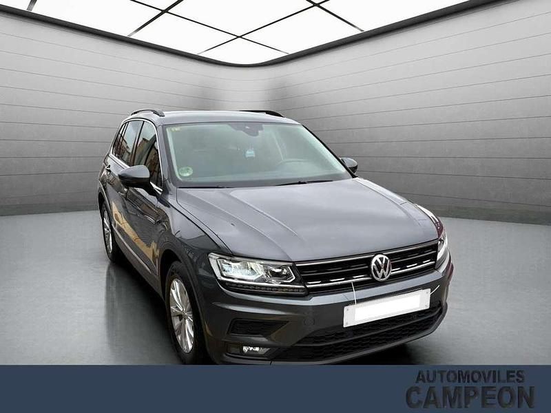 Usado VW Tiguan Advance 150 CV (110 kW) 2020 Gris SUV