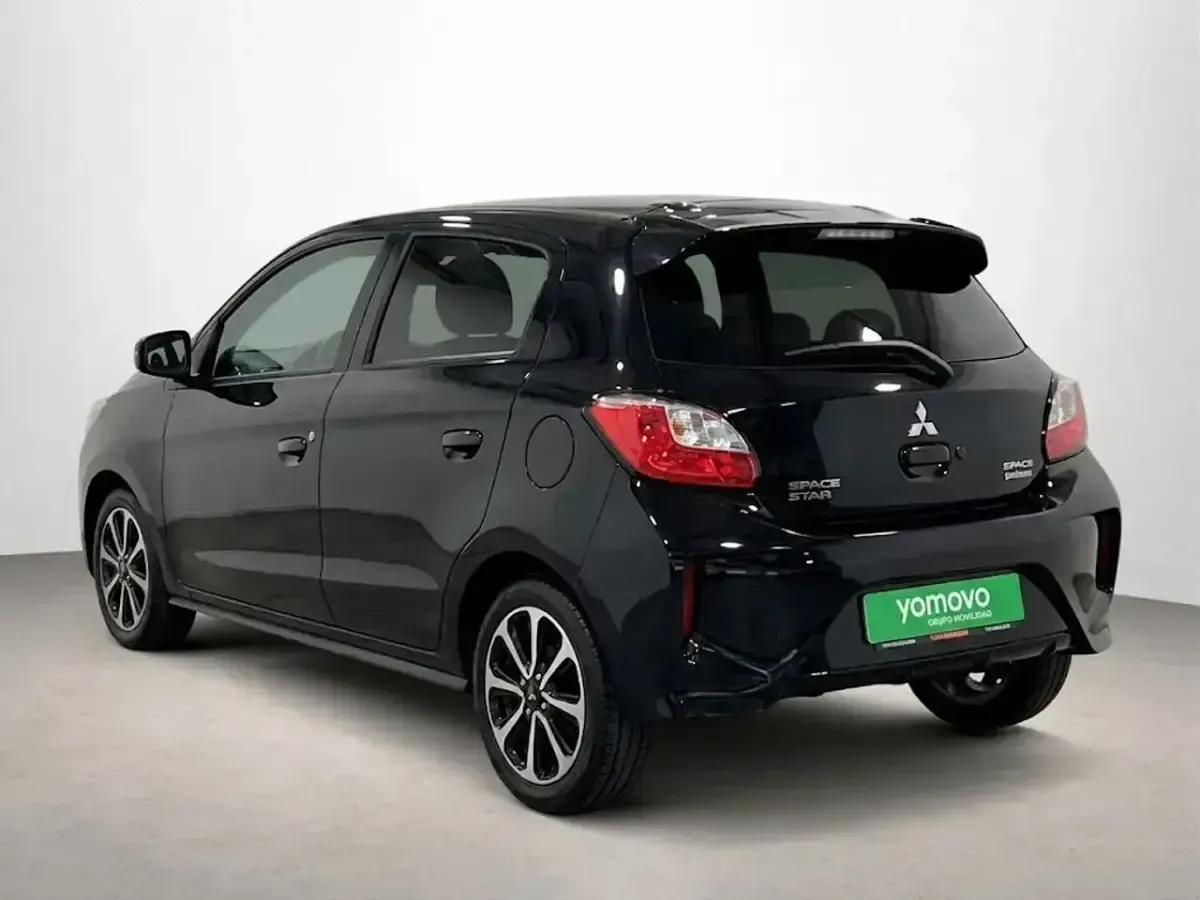 Używany Mitsubishi Space Star 71 KM (52 kW) 2022 Czarny Hatchback