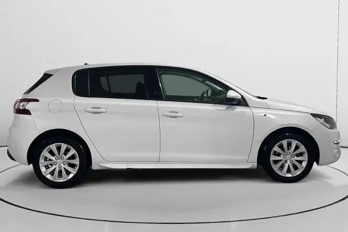 Usado Peugeot 308 Style 110 CV (80 kW) 2016