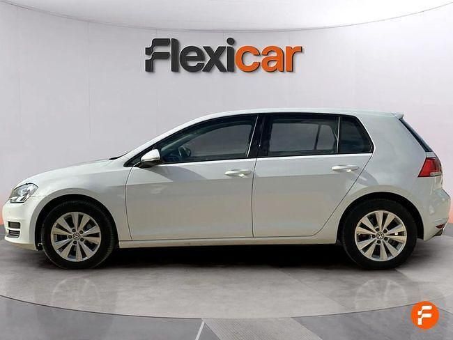 Usado VW Golf VII Advance 110 CV (80 kW) 2016 Blanco Berlina