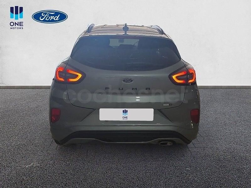 Usado Ford Puma ST-Line 125 CV (91 kW) 2021 Gris / plata SUV