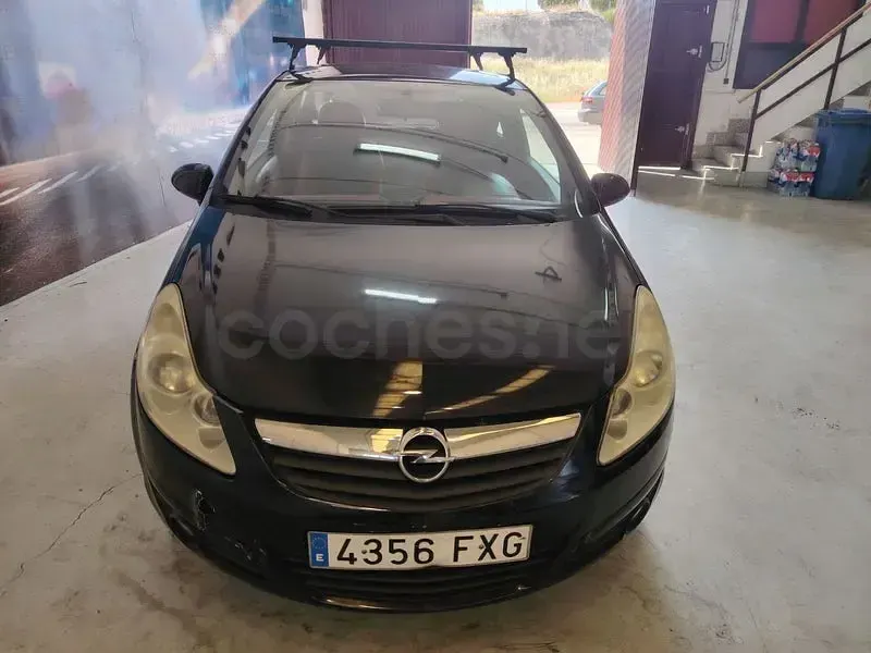 Usado Opel Corsa Enjoy 90 CV (66 kW) 2007 Negro Utilitario