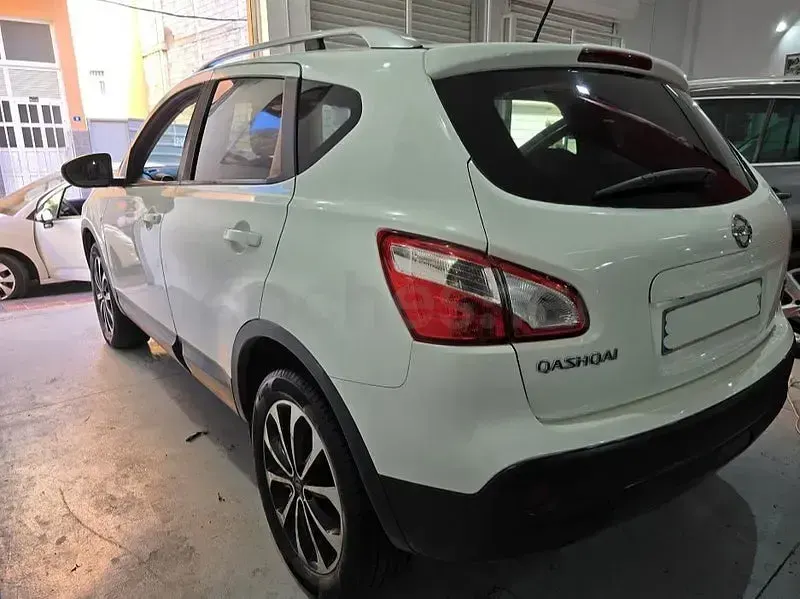 Occasion Nissan Qashqai Tekna 110 ch (80 kW) 2013 Blanc SUV