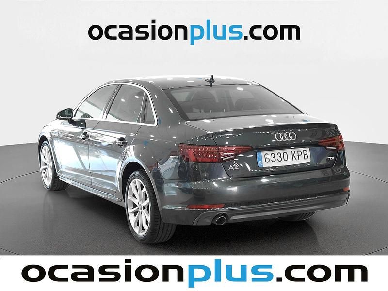 Usado Audi A4 S-Line 150 CV (110 kW) 2018 Gris Berlina