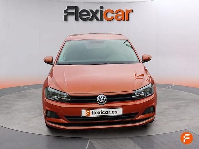 Usado VW Polo Edition 65 CV (47 kW) 2019 Naranja Berlina