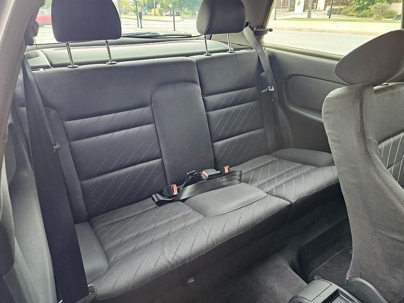 Usado Audi A3 Ambiente 100 CV (73 kW) 2002 Azul Utilitario