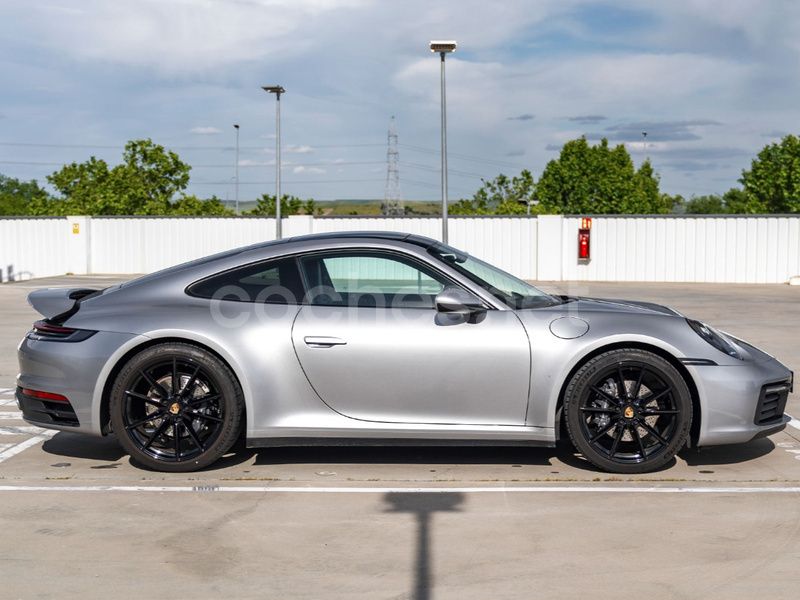 Usado Porsche 911 Carrera 385 CV (283 kW) 2024 Gris / plata Coupe