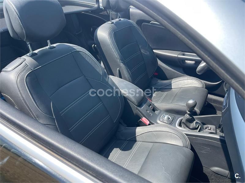 Usado Renault Mégane Cabriolet Dynamique 130 CV (95 kW) 2011 Negro Descapotable