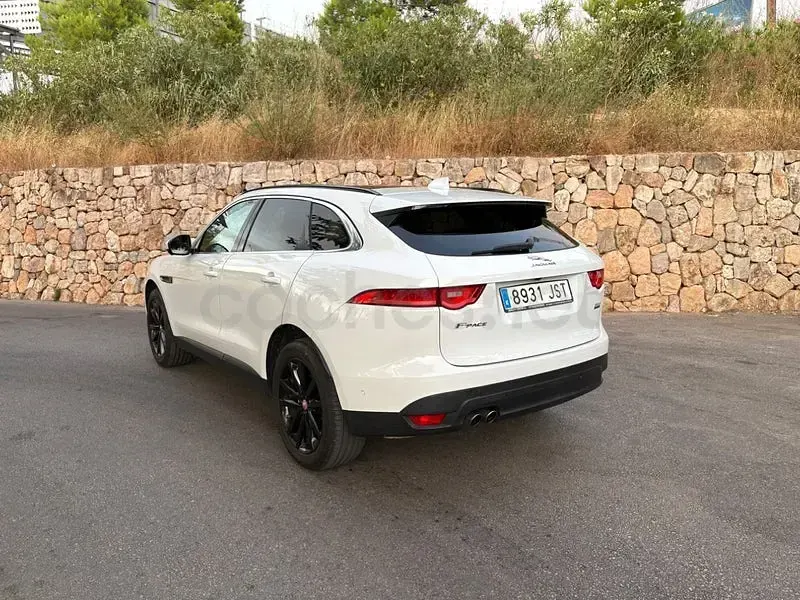 Usado Jaguar F-Pace Pure 180 CV (132 kW) 2016 Blanco SUV