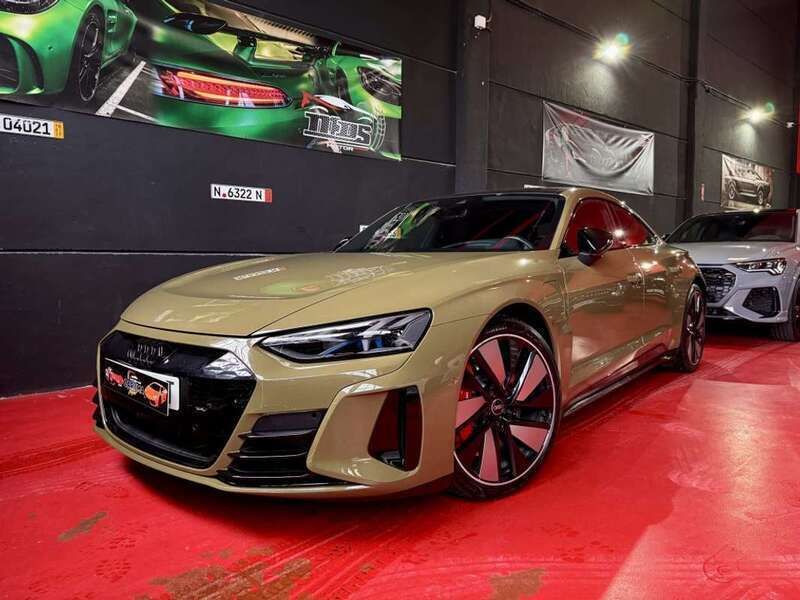 Verde Usado 2022 Audi RS e-tron GT Ambiente Berlina | 69.890 € - Imagen 1/4