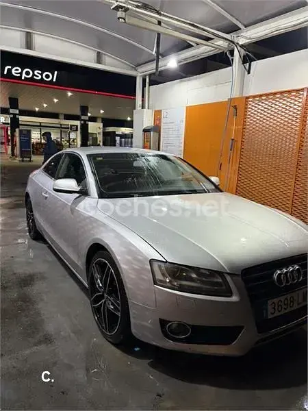 Usado Audi A5 170 CV (125 kW) 2009 Gris / plata Coupe