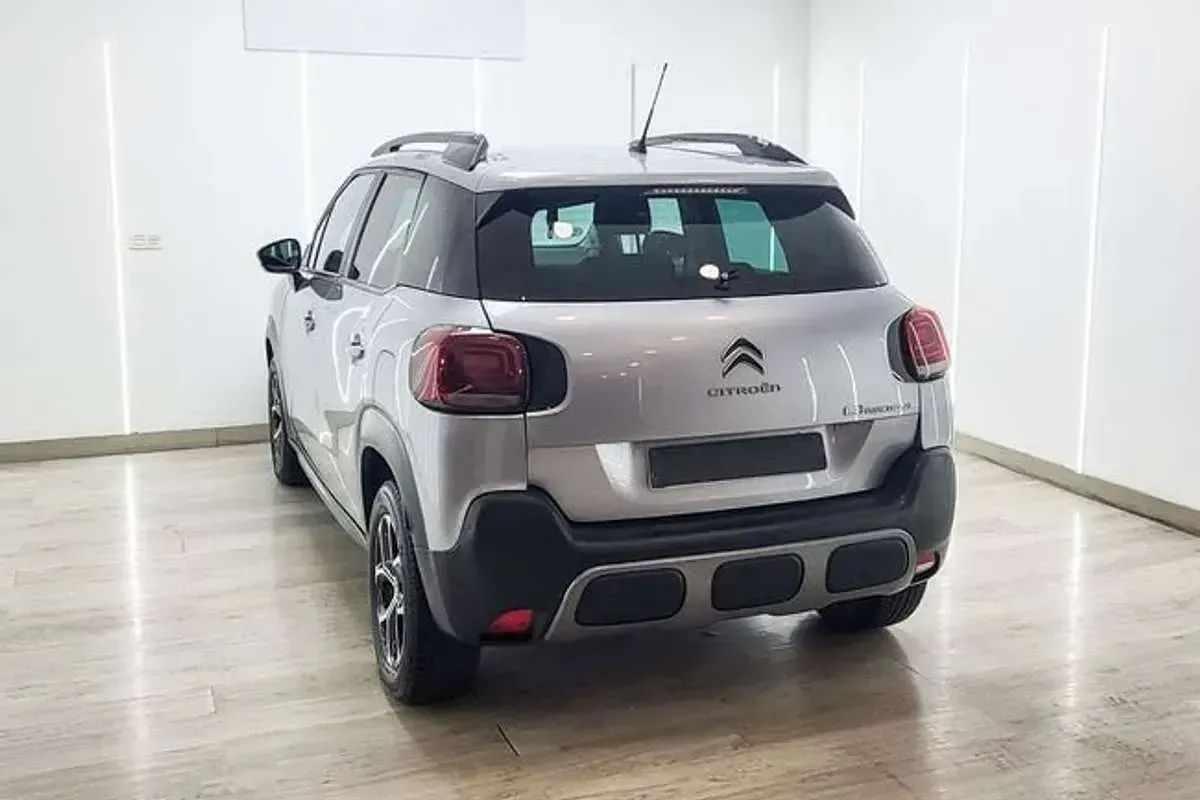 Usado Citroën C3 Aircross PureTech 110 CV (80 kW) 2023 Gris SUV