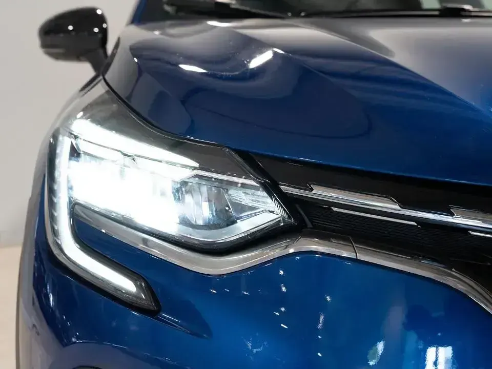 Usado Renault Captur Evolution 90 CV (66 kW) 2022 Azul SUV