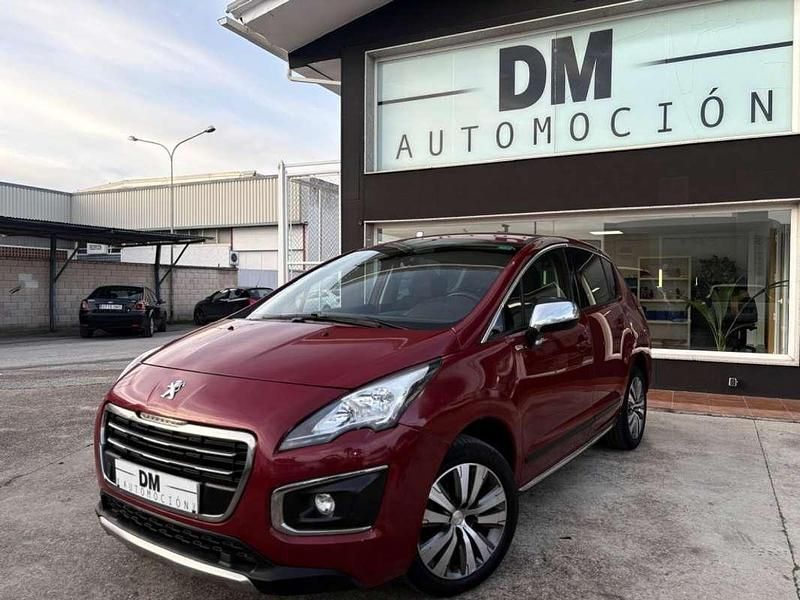 Burdeos Usado 2015 Peugeot 3008 Style Monovolumen | 8499 € (Precio justo) - Imagen 1/4