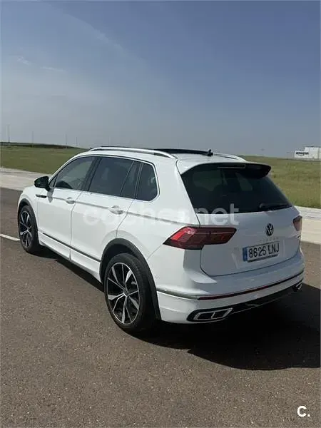 Usado VW Tiguan R-line 200 CV (147 kW) 2021 Blanco SUV