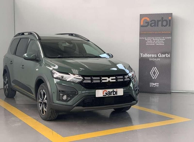 Verde Usado 2024 Dacia Jogger Expression Monovolumen | 23.600 € (Caro) - Imagen 1/4