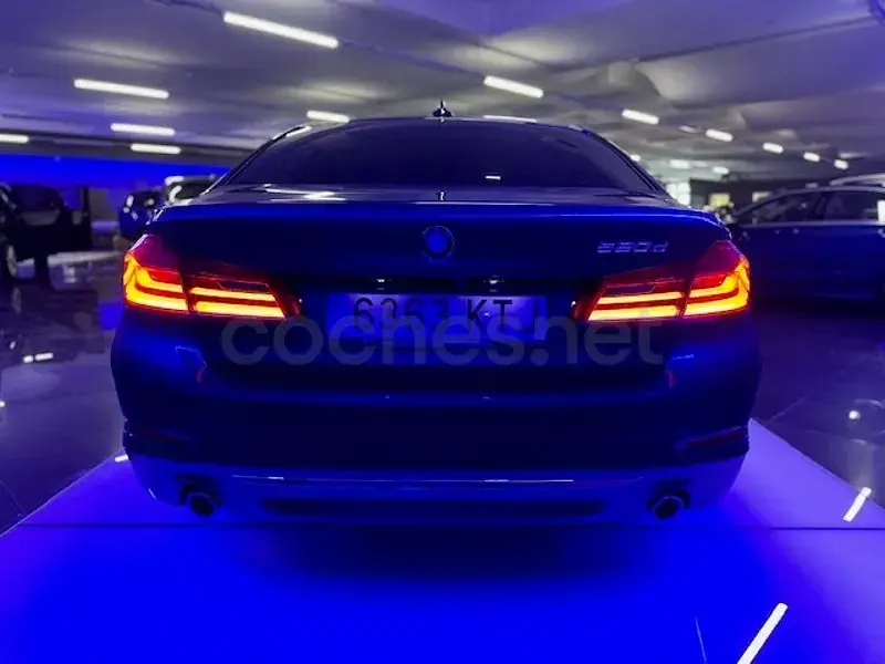 Usado BMW 520 Comfort Edition 190 CV (139 kW) 2019 Azul Berlina