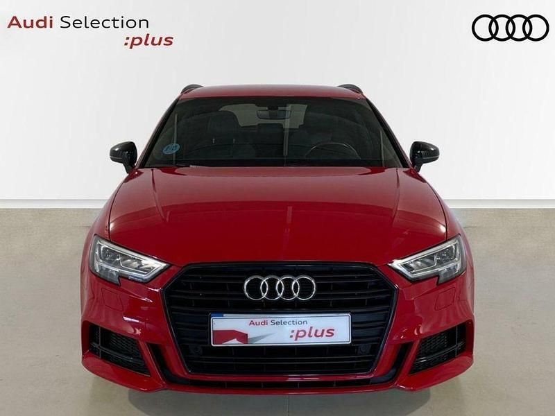 Usado Audi A3 Comfort 150 CV (110 kW) 2020 Rojo Berlina