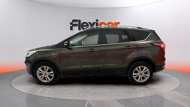 Usado Ford Kuga Trend+ 150 HP (110 kW) 2019 Cinzento SUV