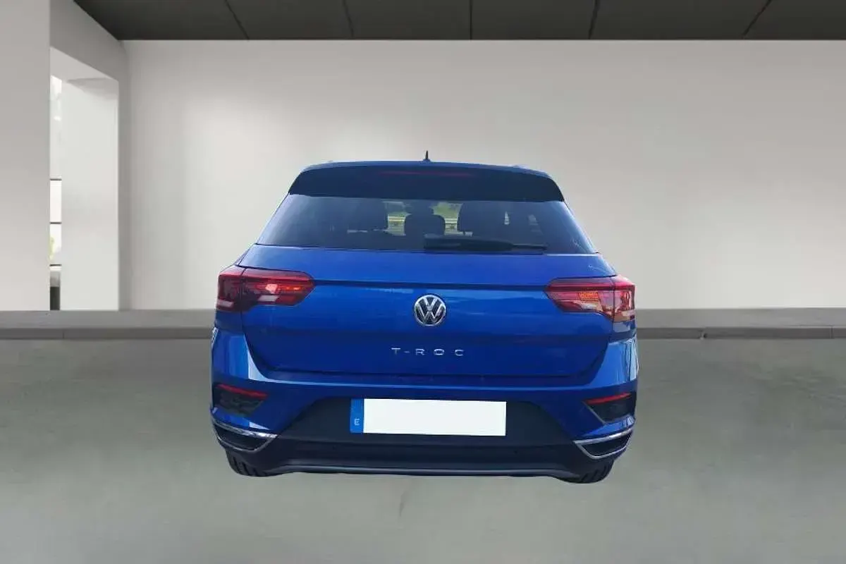 Usado VW T-Roc Advance 150 CV (110 kW) 2018 Azul SUV