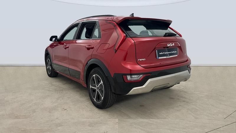 Usado Kia Niro 141 CV (103 kW) 2024 Blanco SUV
