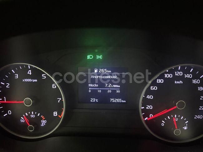 Usado Kia Sportage Plus 132 CV (97 kW) 2019 Rojo SUV