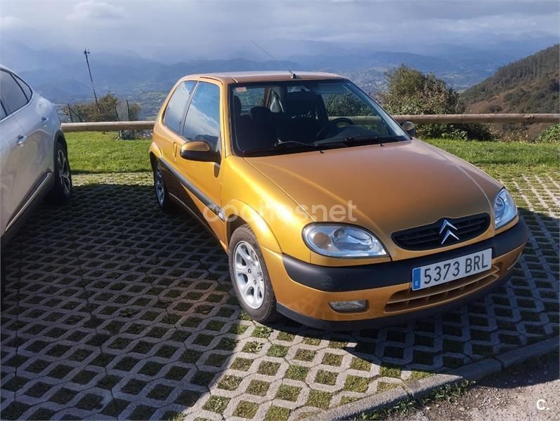 Amarillo Usado 2001 Citroën Saxo Utilitario | 3500 € (Precio justo) - Imagen 1/4