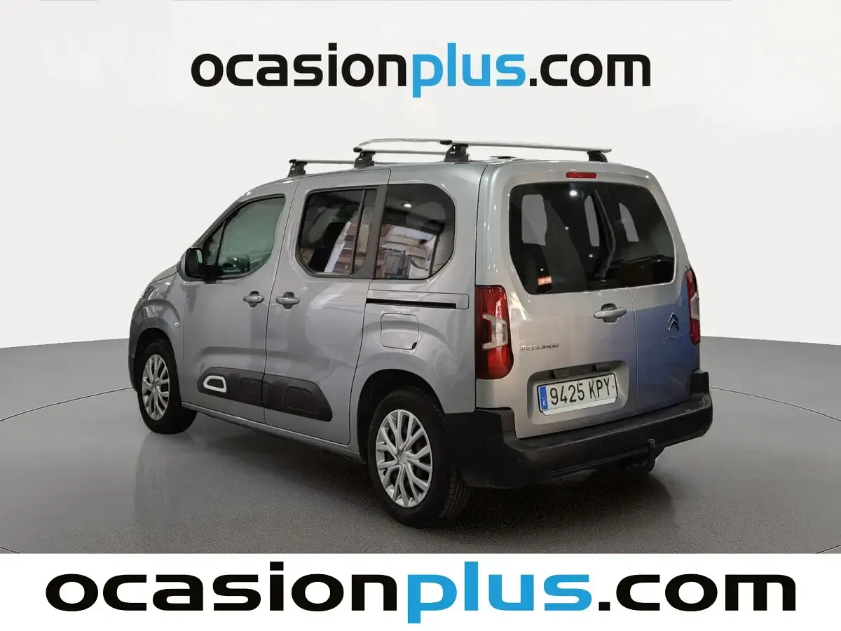 Usado Citroën Berlingo Feel 131 CV (96 kW) 2018 Gris Monovolumen